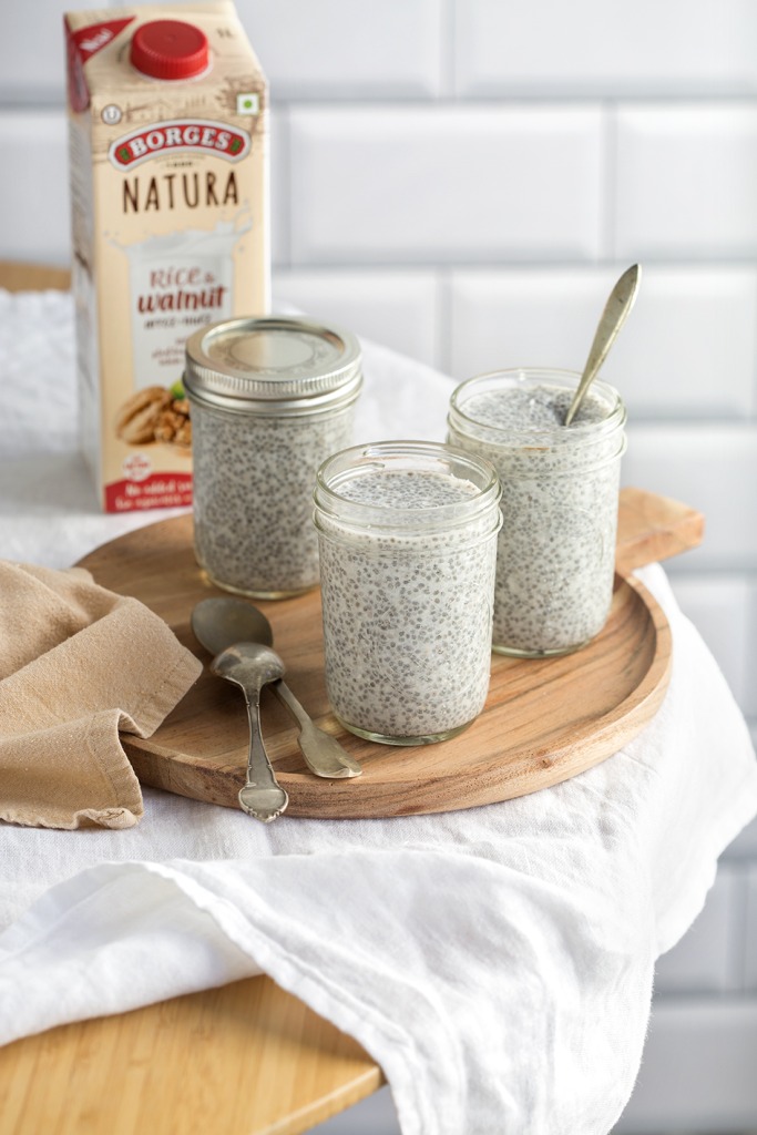 Chia seed pudding with coconut