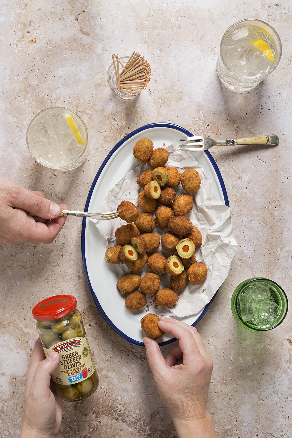 Fried stuffed olives - Borges India