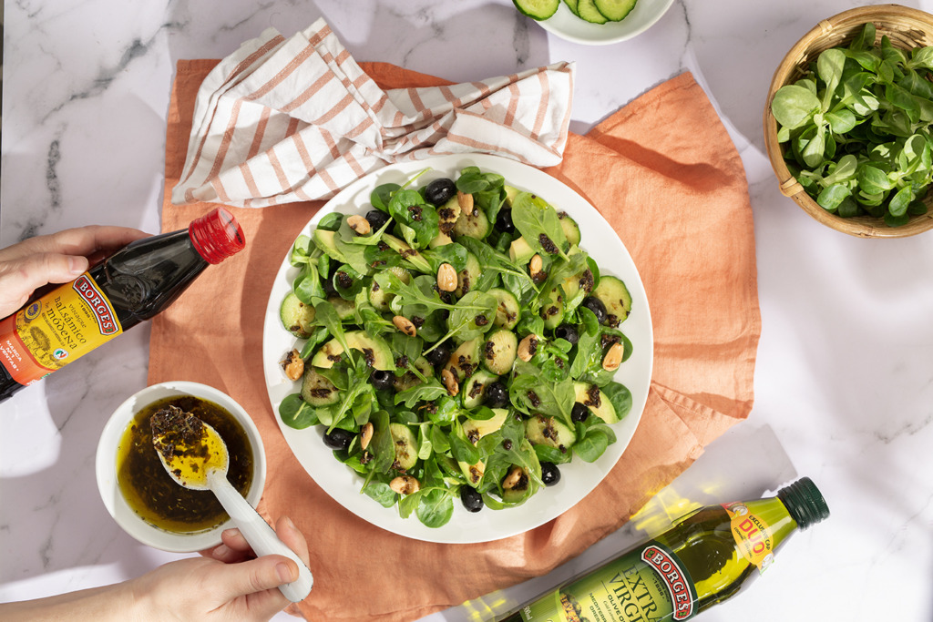 Green Salad with Olive Oil Vinaigrette