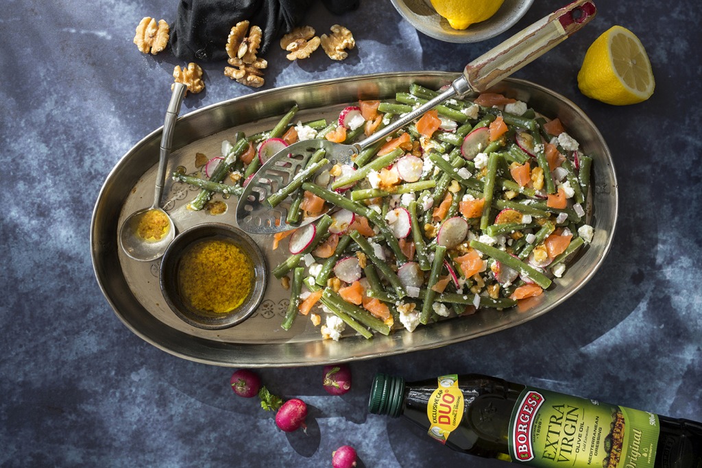 Green bean salad served in a tray with vinaigrette