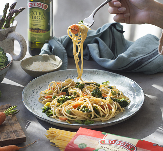 Spaguetti with asparagus recipe