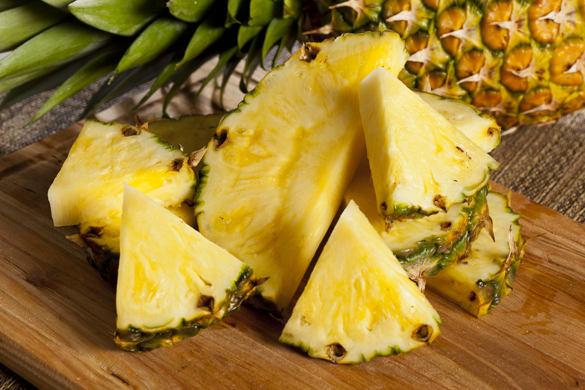 Cómo escoger y pelar una piña - Borges