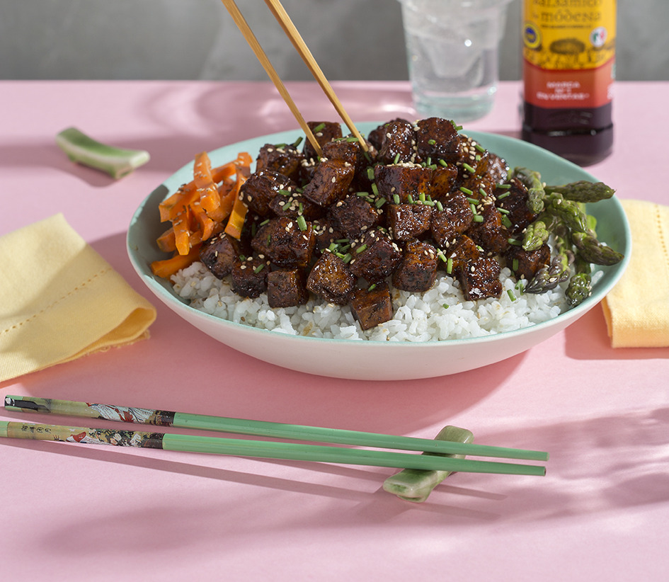 Tofu with a Balsamic Vinegar and Honey Glaze