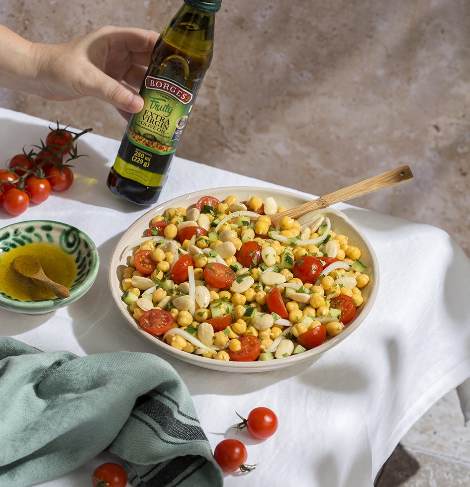 Chickpea Salad with Crunchy Almonds